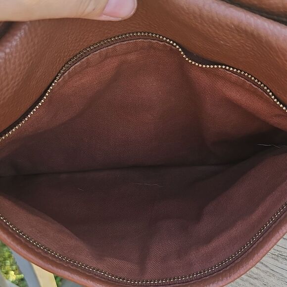 Fossil Brown Pebbled Leather Crossbody Bag - Picture 11 of 13